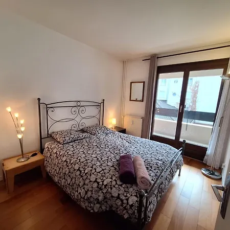 A Thonon, Proche Thermes Apartmán